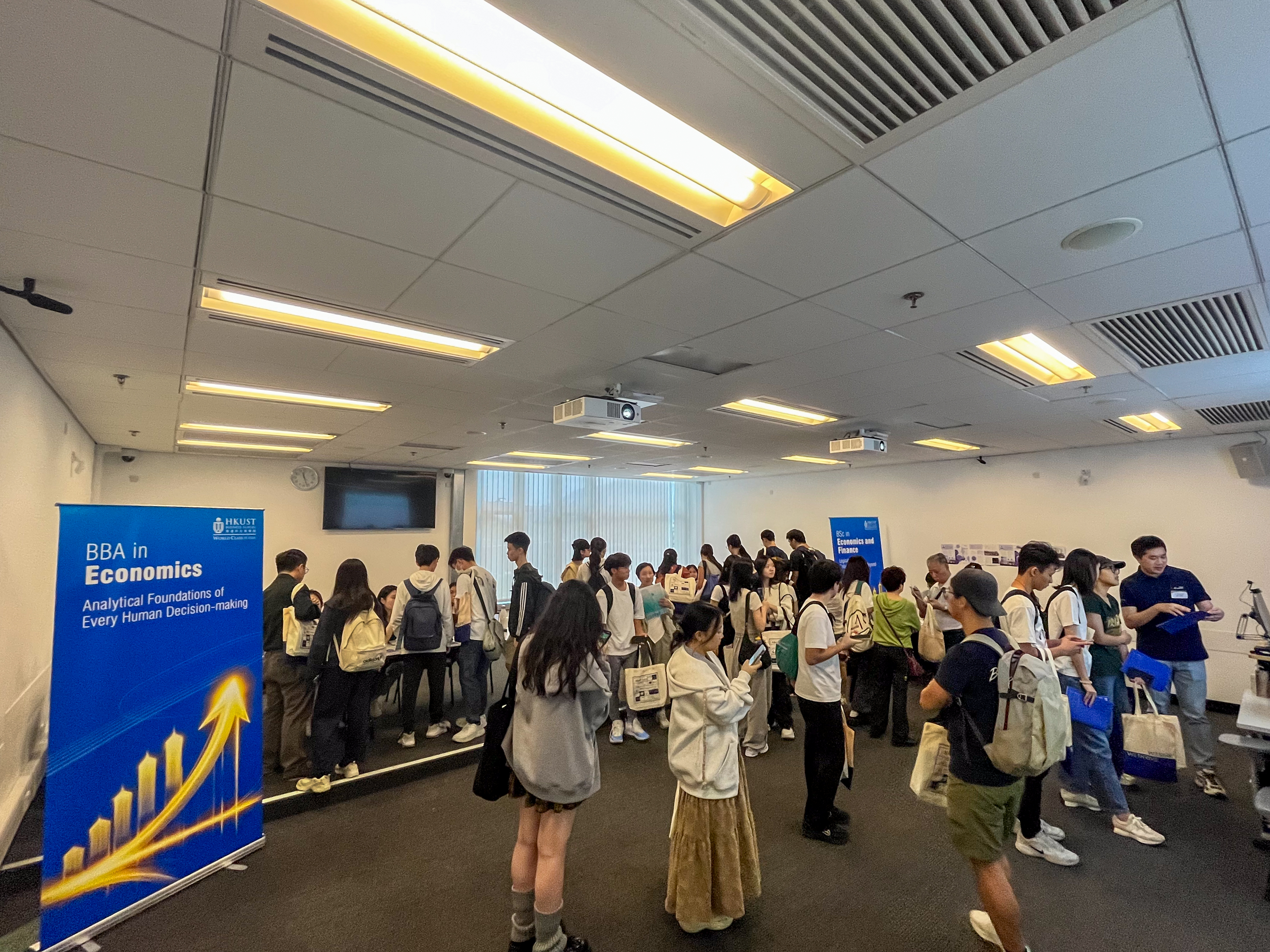 20251101_032538192_iOS (1)